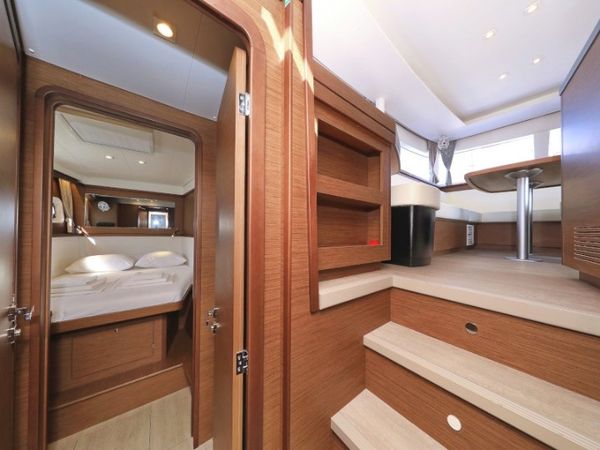 Lagoon 450 F | Oliver