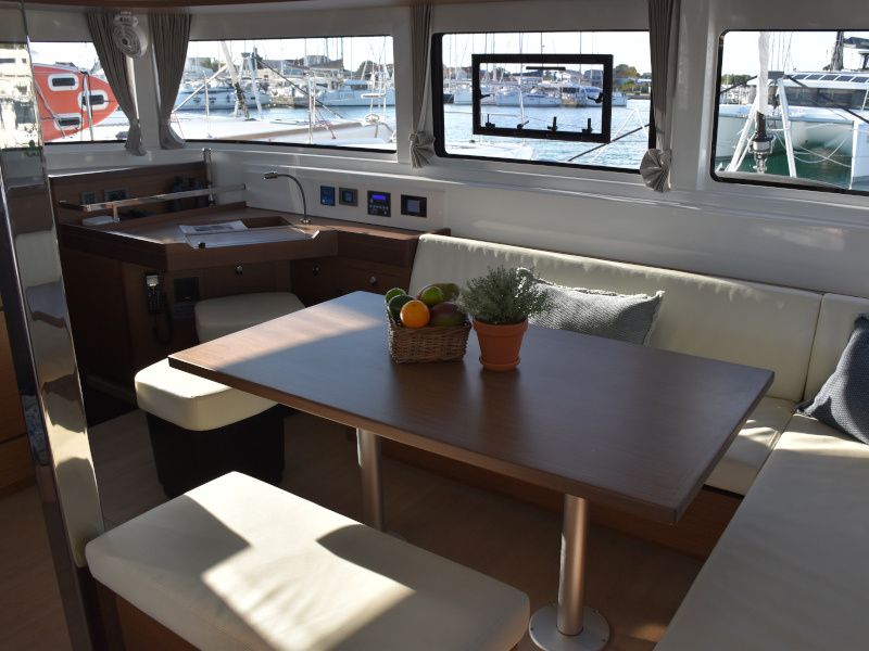 Lagoon 46 | Notorious