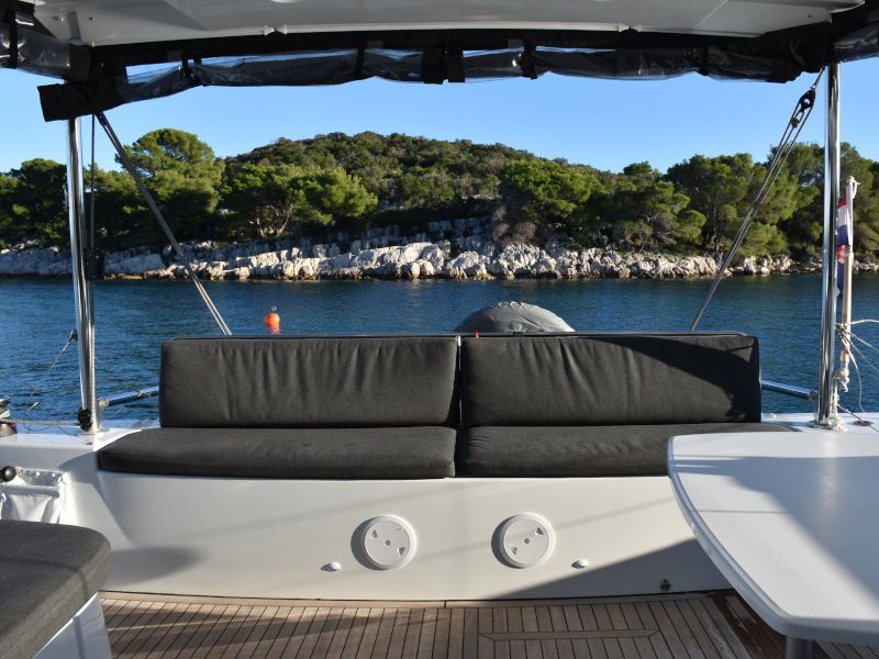 Lagoon 46 | Notorious