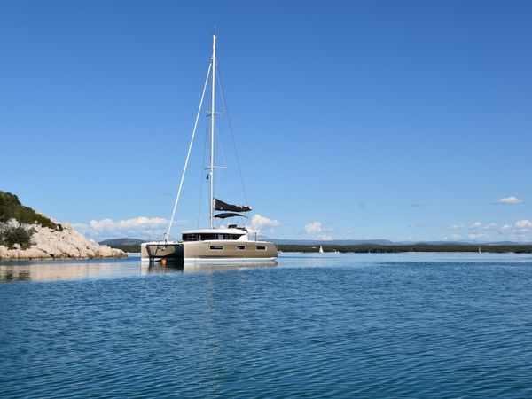 Lagoon 46 | Notorious