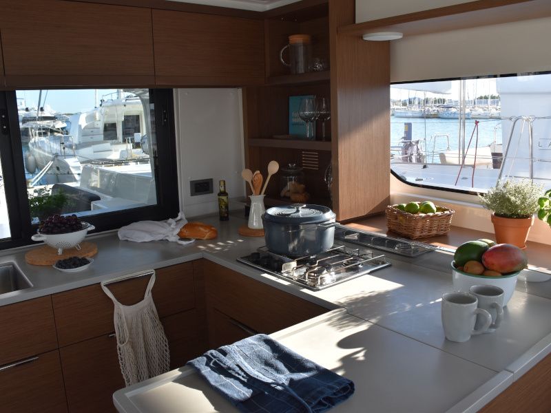 Lagoon 46 | Notorious