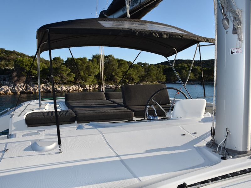 Lagoon 46 | Notorious