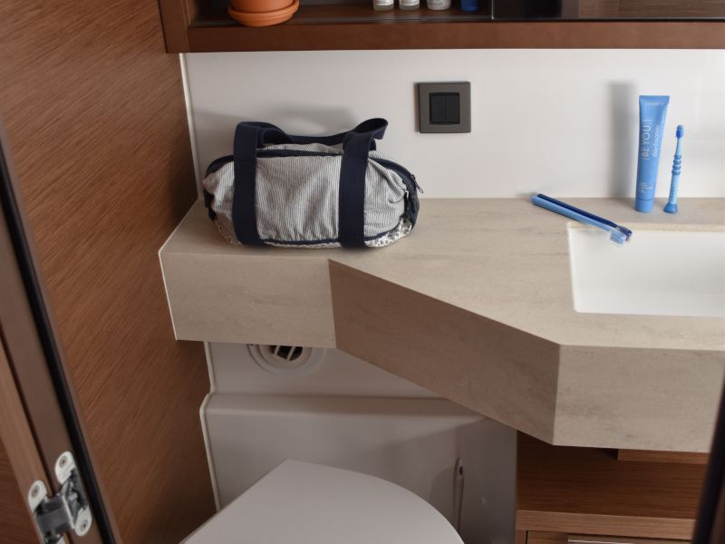 Lagoon 46 | Notorious