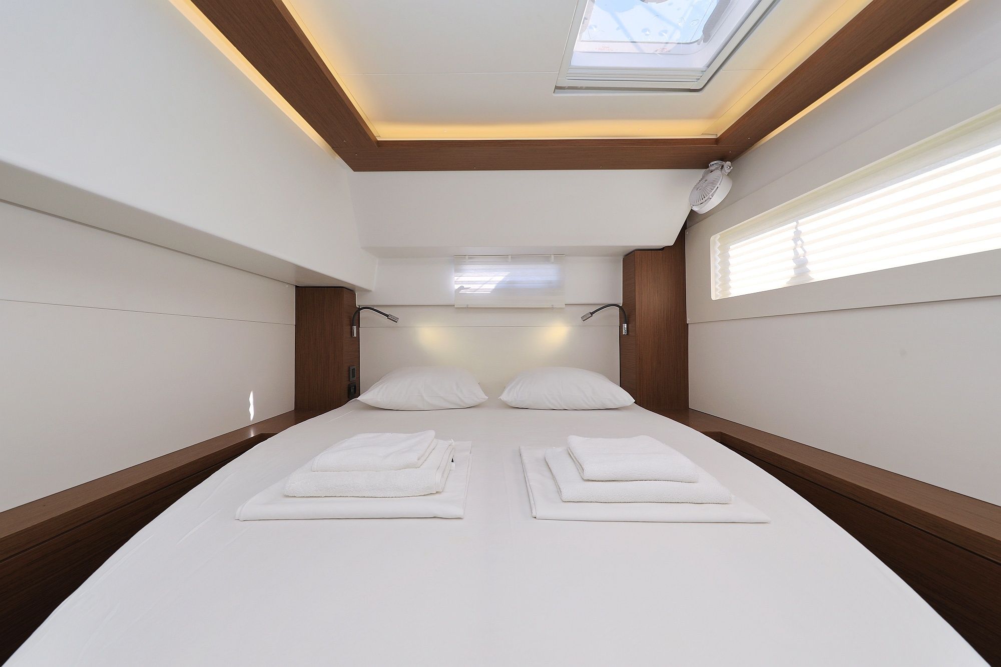 Lagoon 46 | Deep Sea