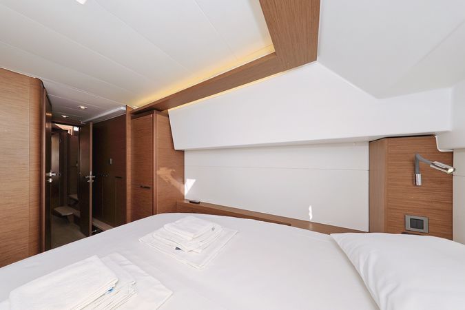 Lagoon 46 | Deep Sea