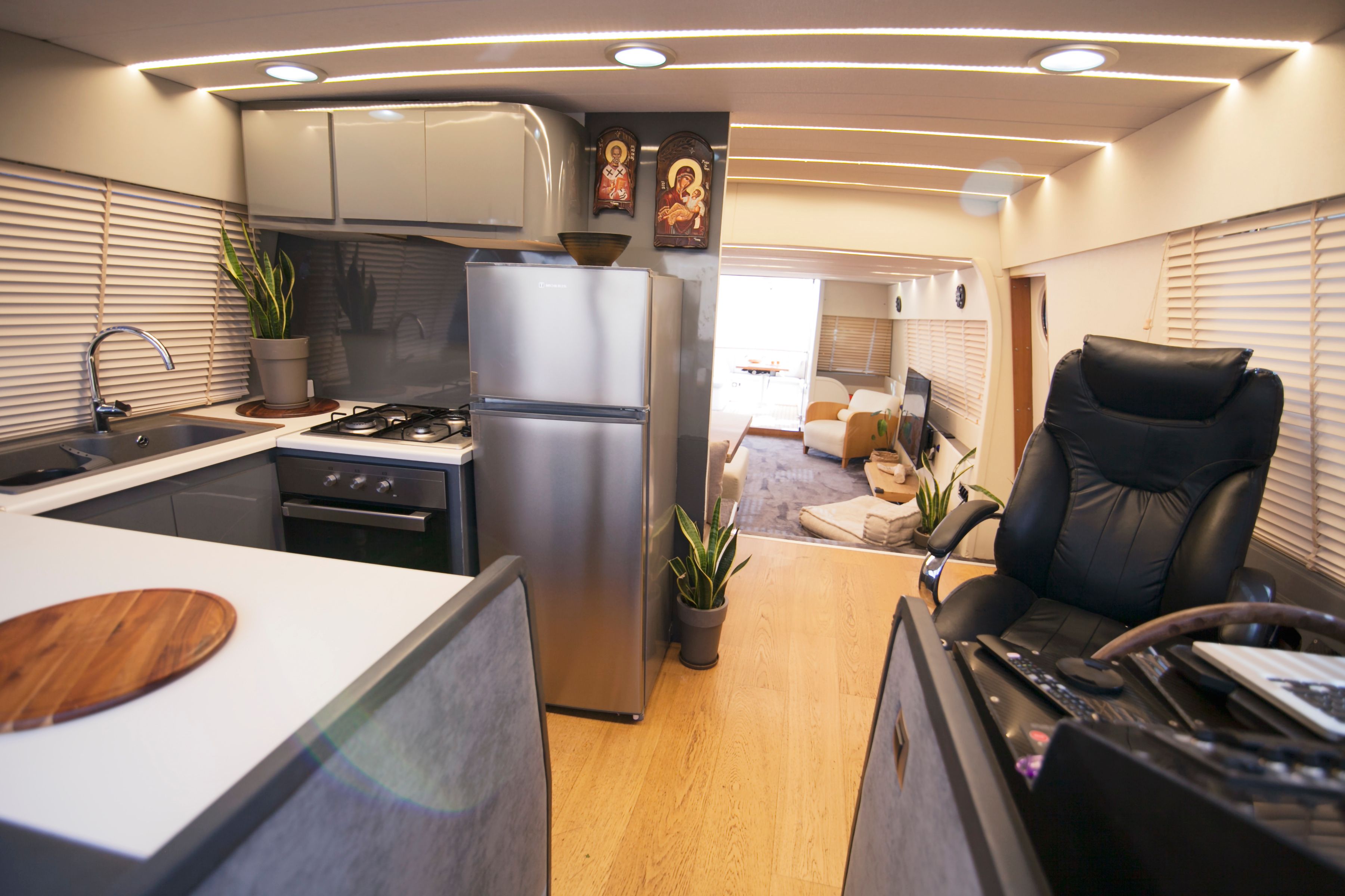 Maiora Renaissance 66 | Dini