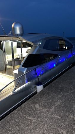 Blu Martin 58 | Lady R