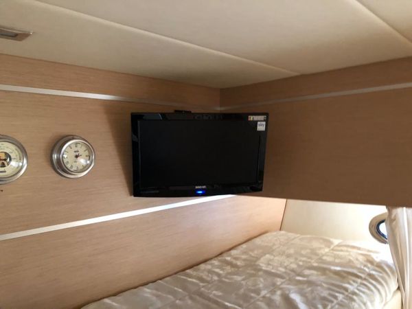 Blu Martin 58 | Lady R