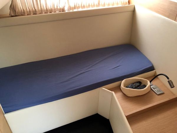 Blu Martin 58 | Lady R