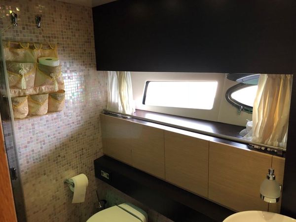 Blu Martin 58 | Lady R