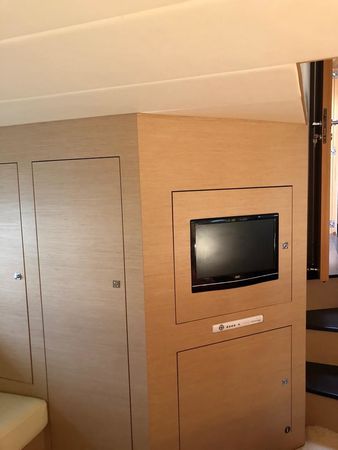 Blu Martin 58 | Lady R