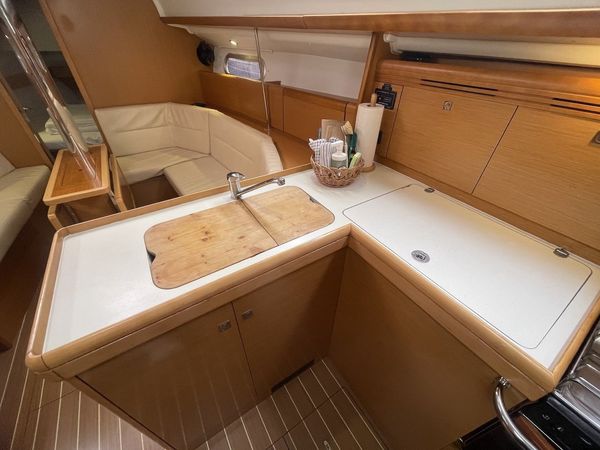 Jeanneau Sun Odyssey 36 | Agatha