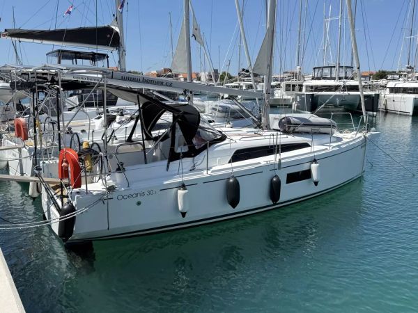 Beneteau Oceanis 30.1 | Manana
