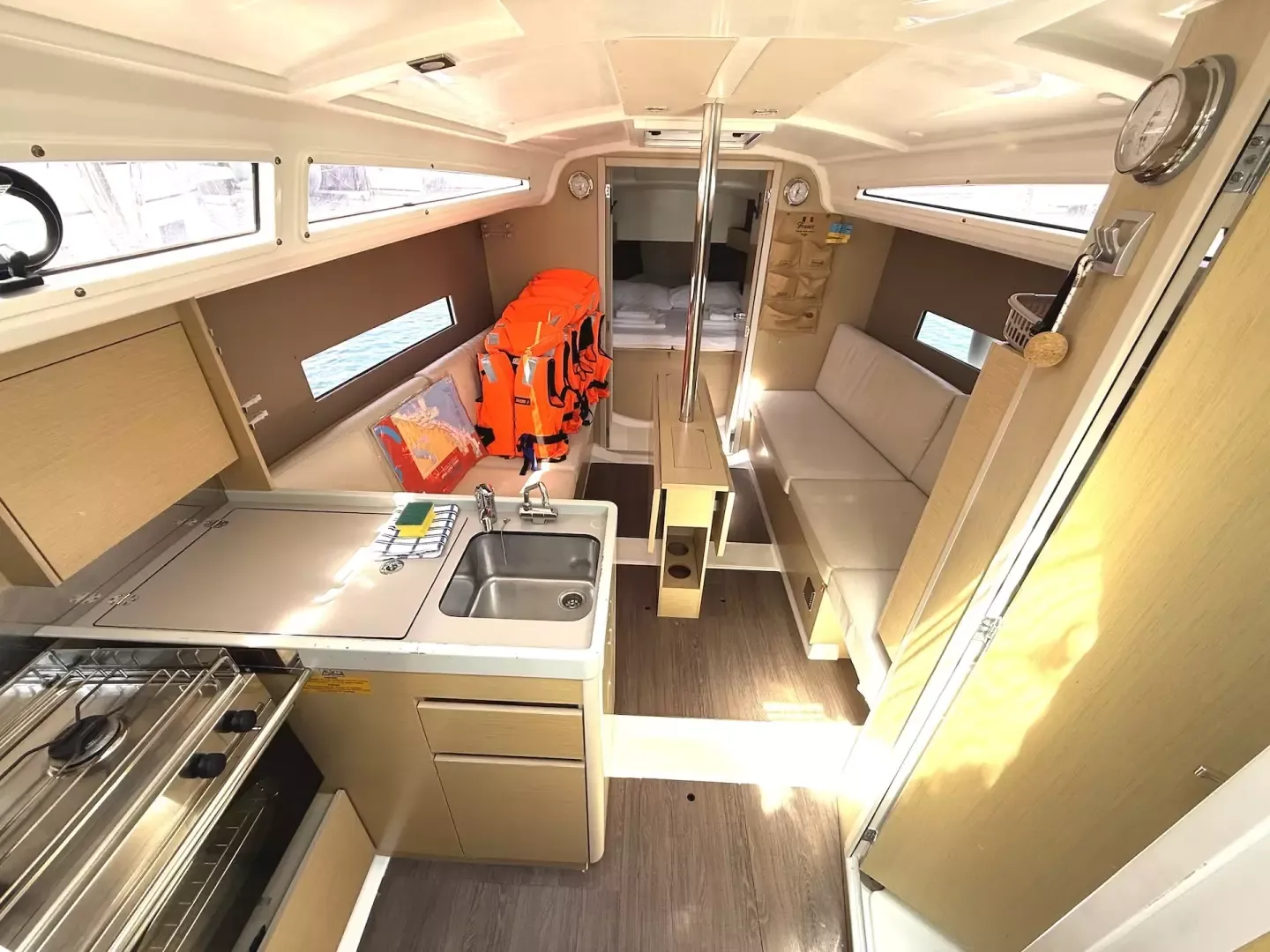 Beneteau Oceanis 30.1 | Manana