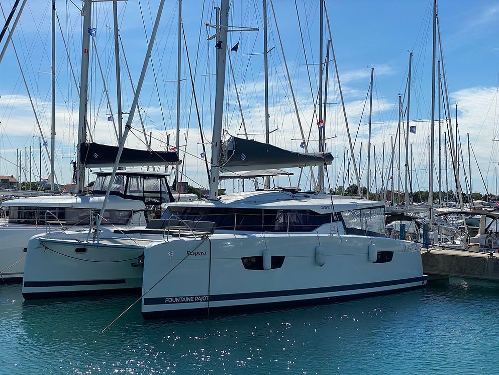 Fountaine Pajot Astrea 42 | Vespera