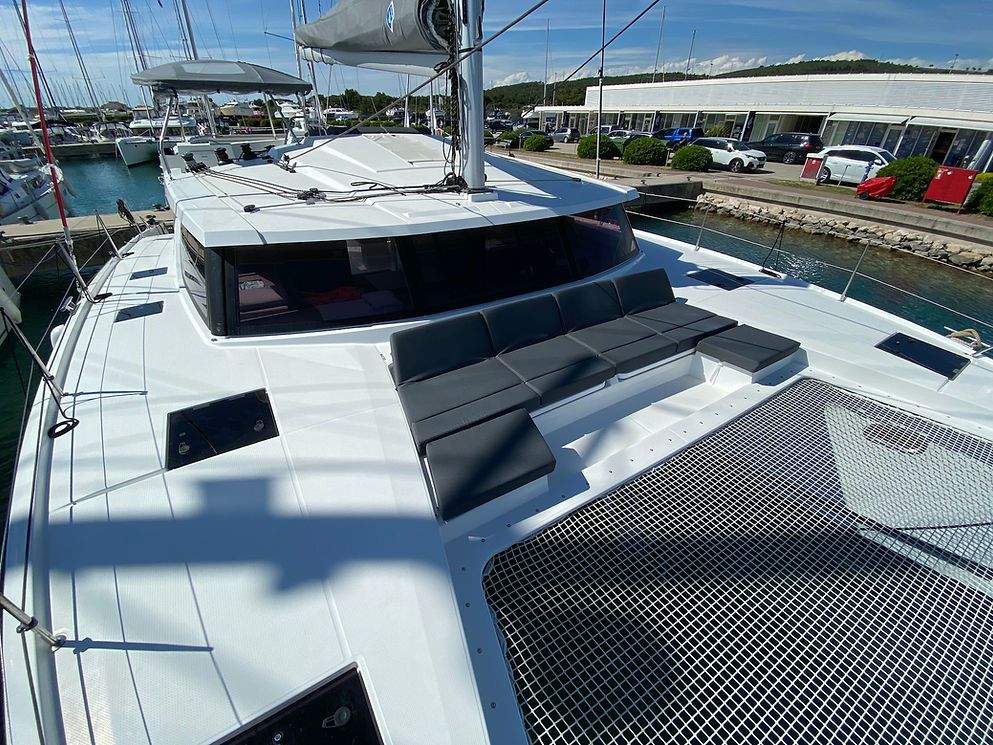 Fountaine Pajot Astrea 42 | Vespera