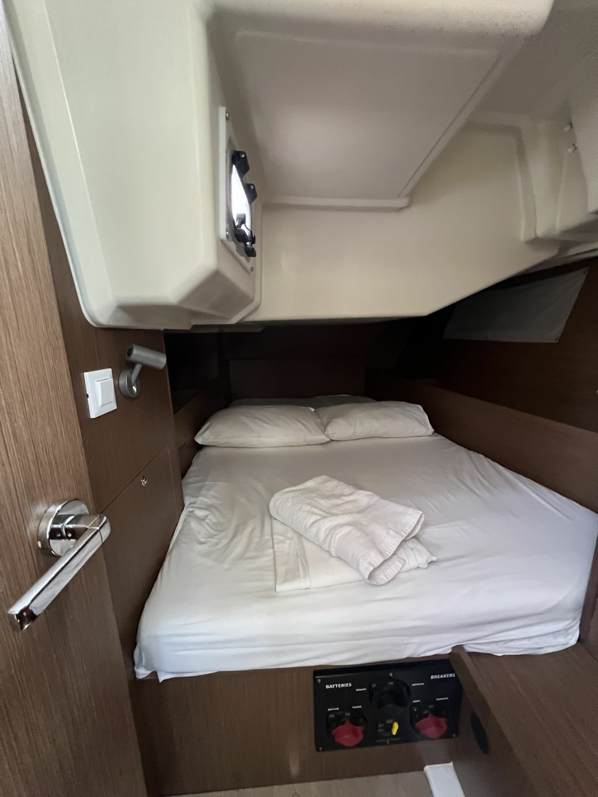 Beneteau Oceanis 41.1 | Salt Shaker