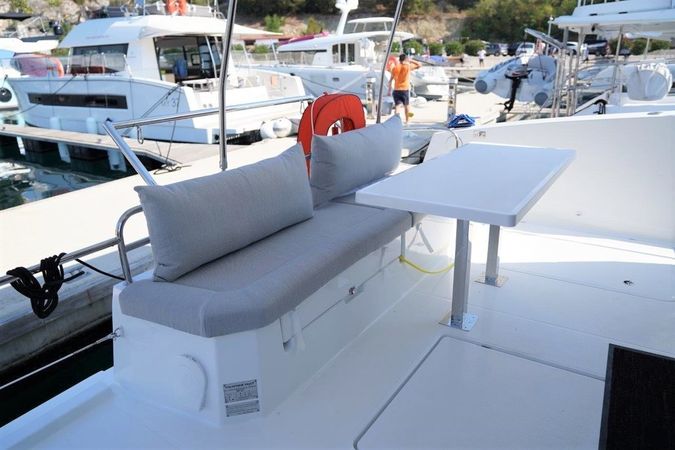 Fountaine Pajot MY 37 | Kalea