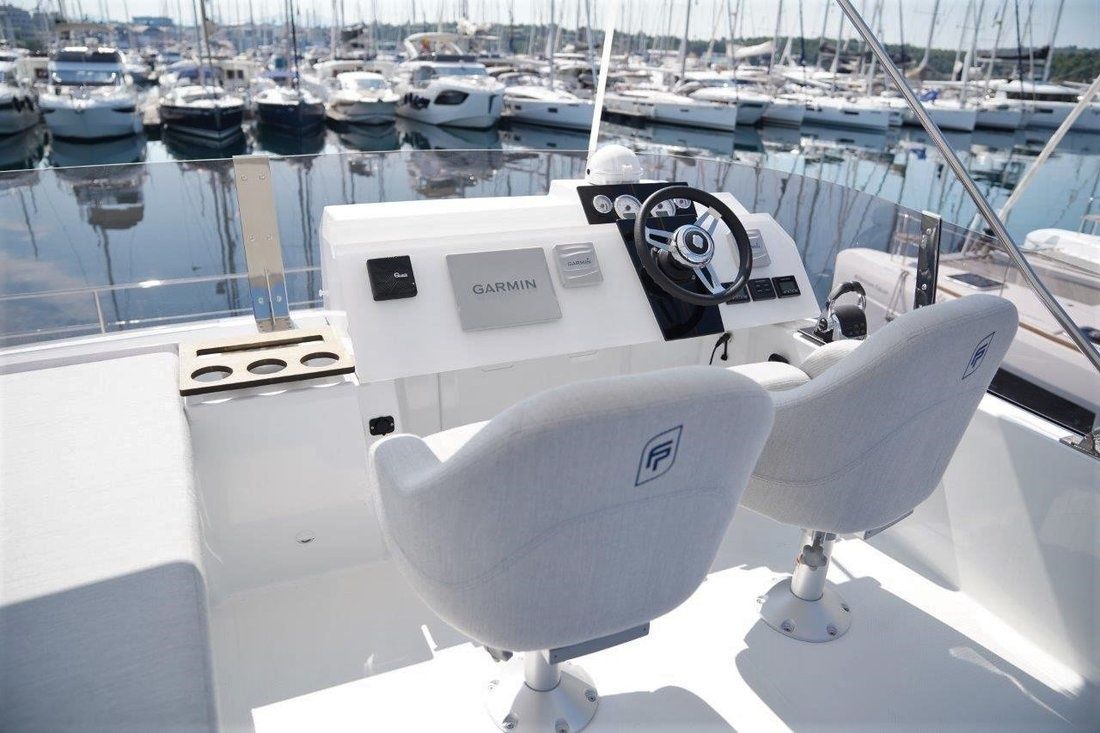 Fountaine Pajot MY 37 | Kalea