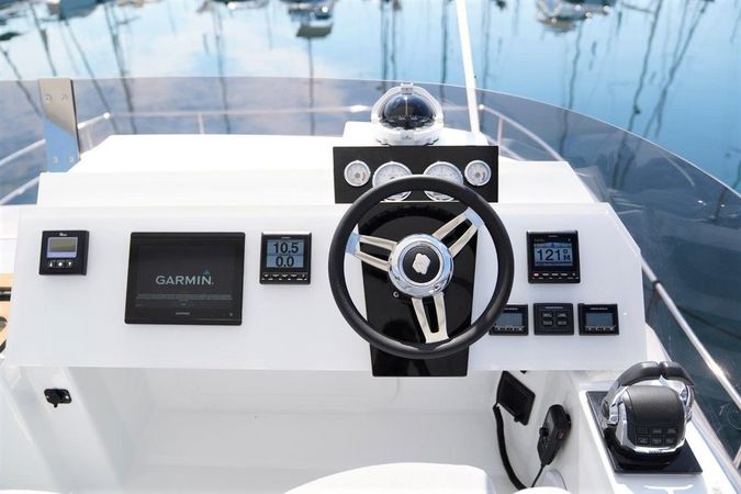 Fountaine Pajot MY 37 | Kalea