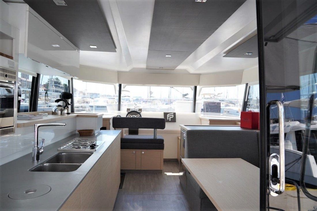 Fountaine Pajot MY 37 | Kalea