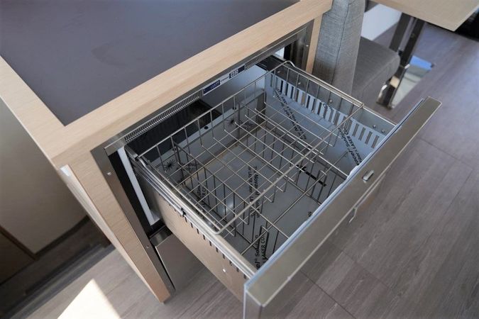 Fountaine Pajot MY 37 | Kalea