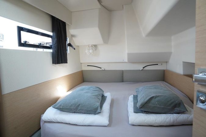 Fountaine Pajot MY 37 | Kalea