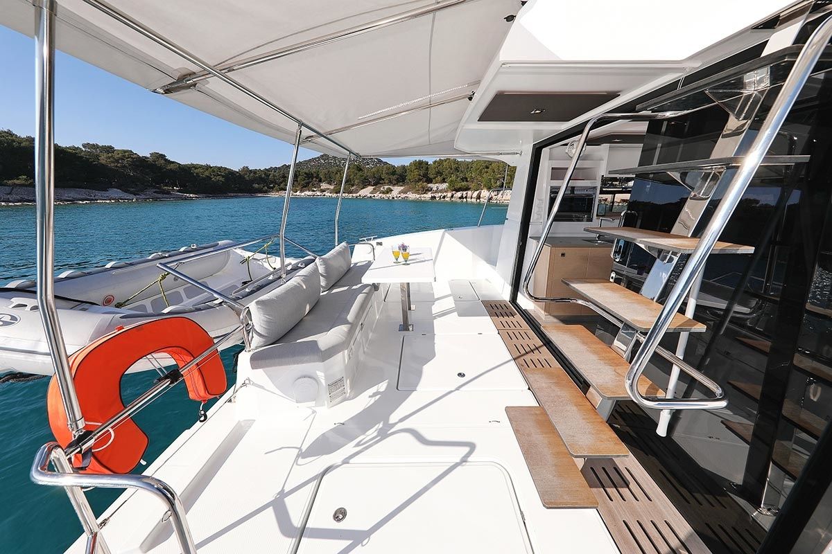 Fountaine Pajot MY 37 | Kalea