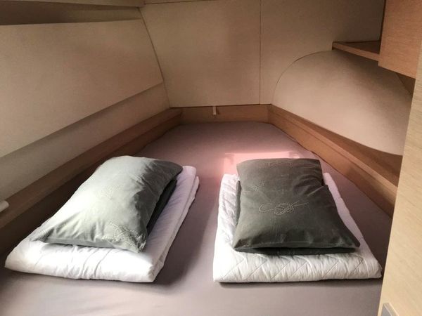 Fountaine Pajot MY 37 | Thunderball