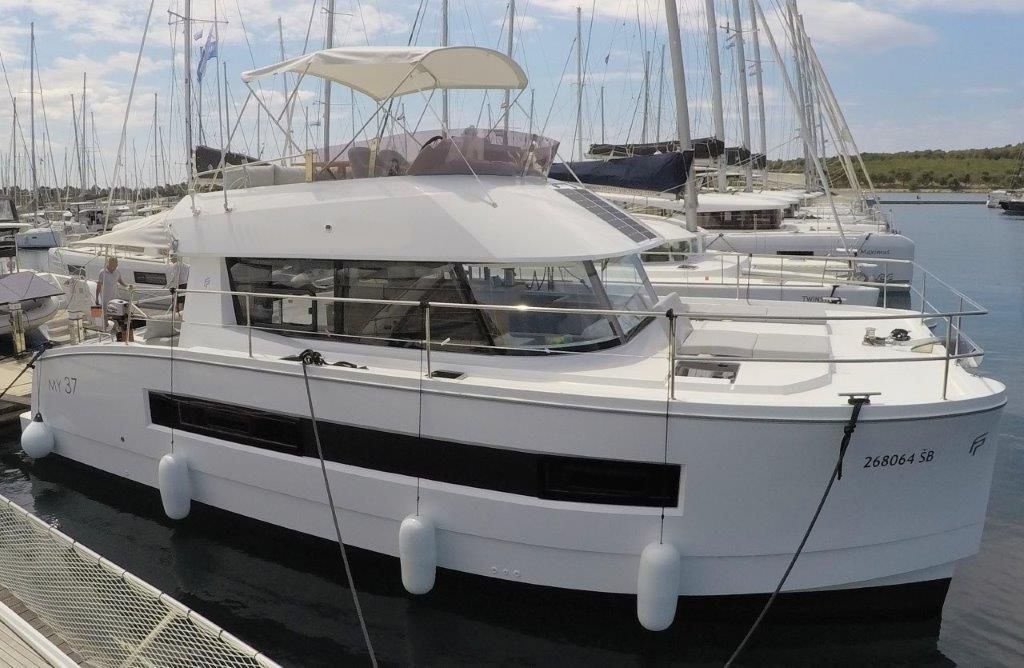 Fountaine Pajot MY 37 | Thunderball