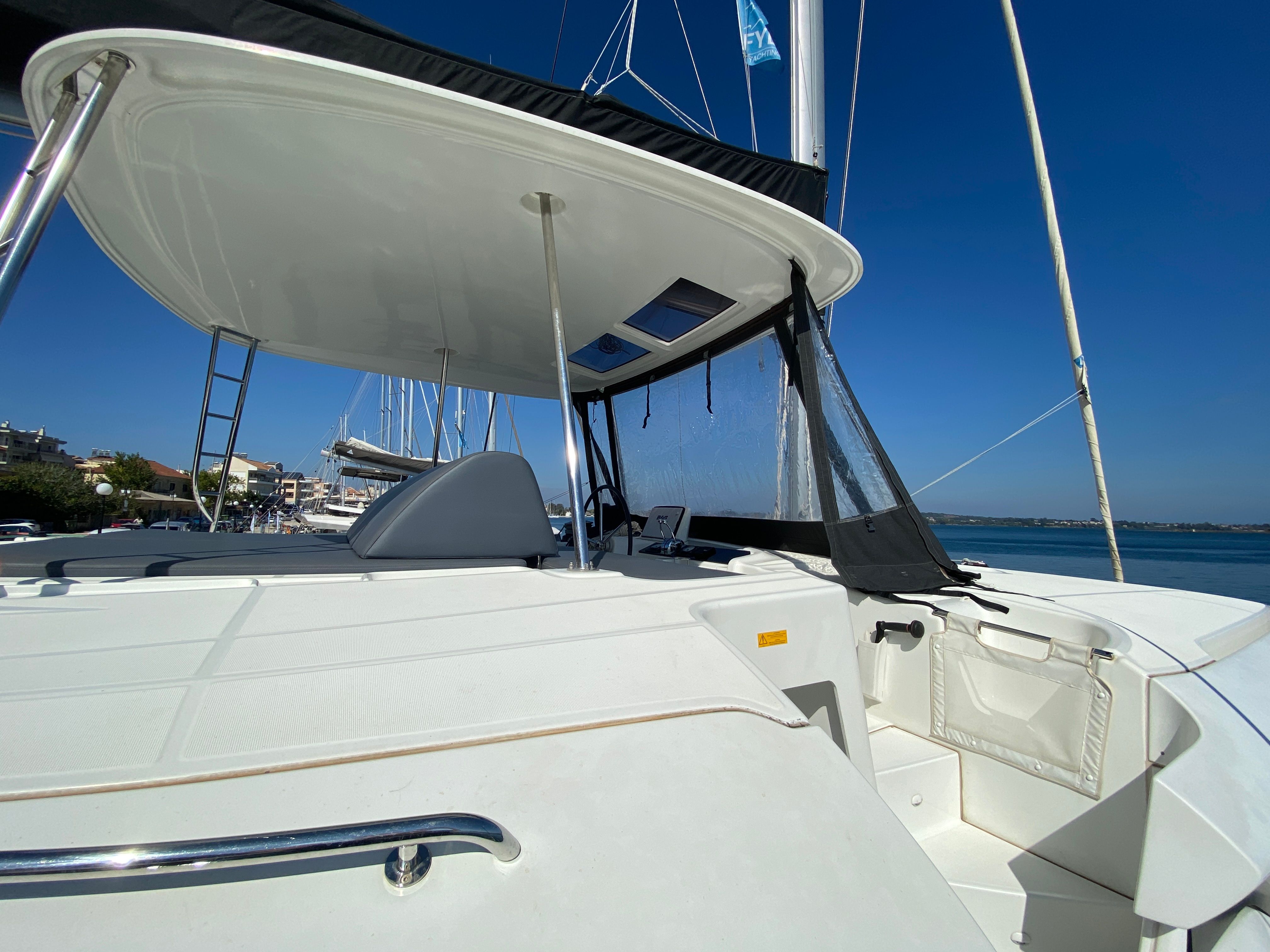 Lagoon 46 | Sundowner