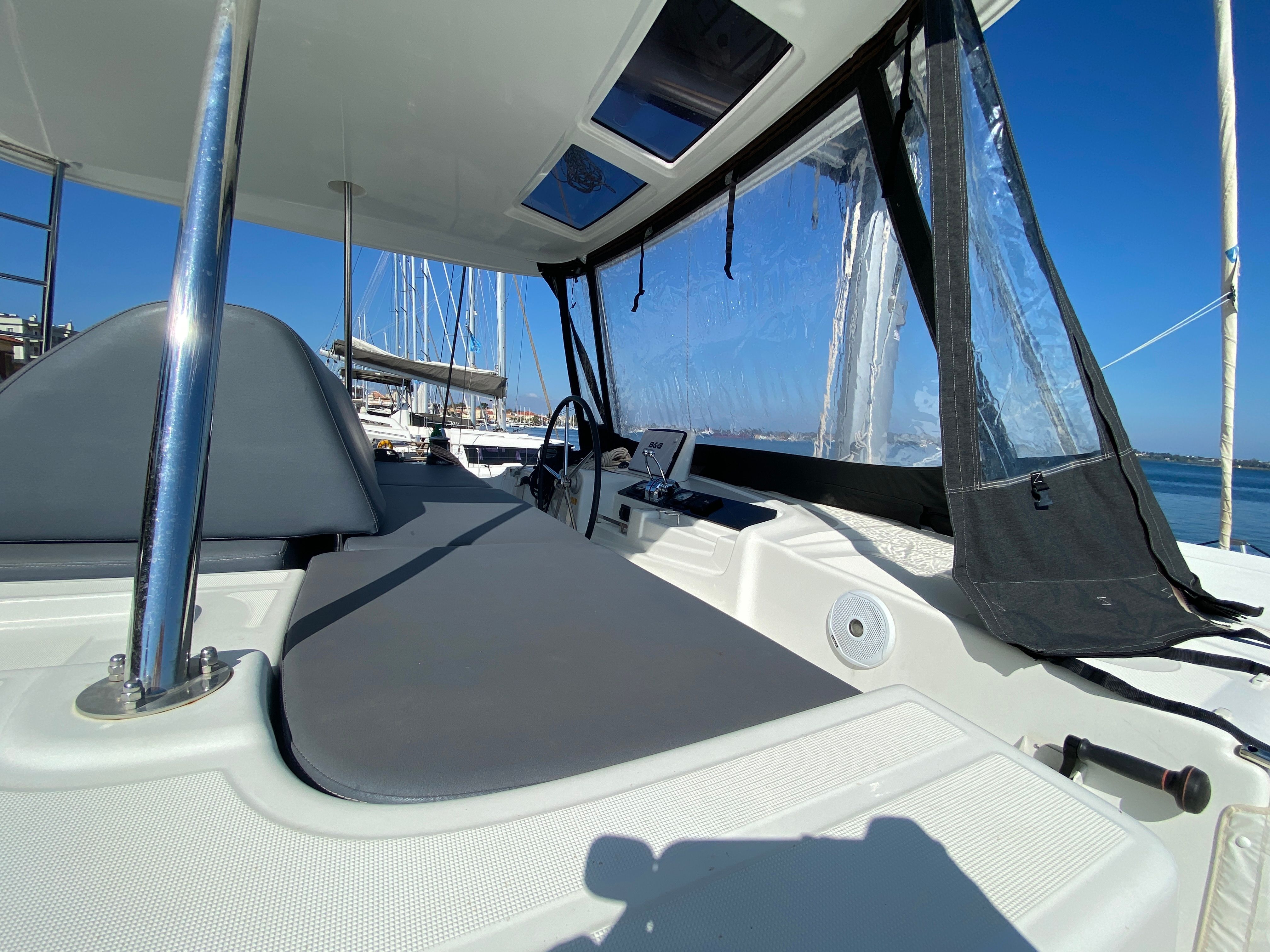 Lagoon 46 | Sundowner