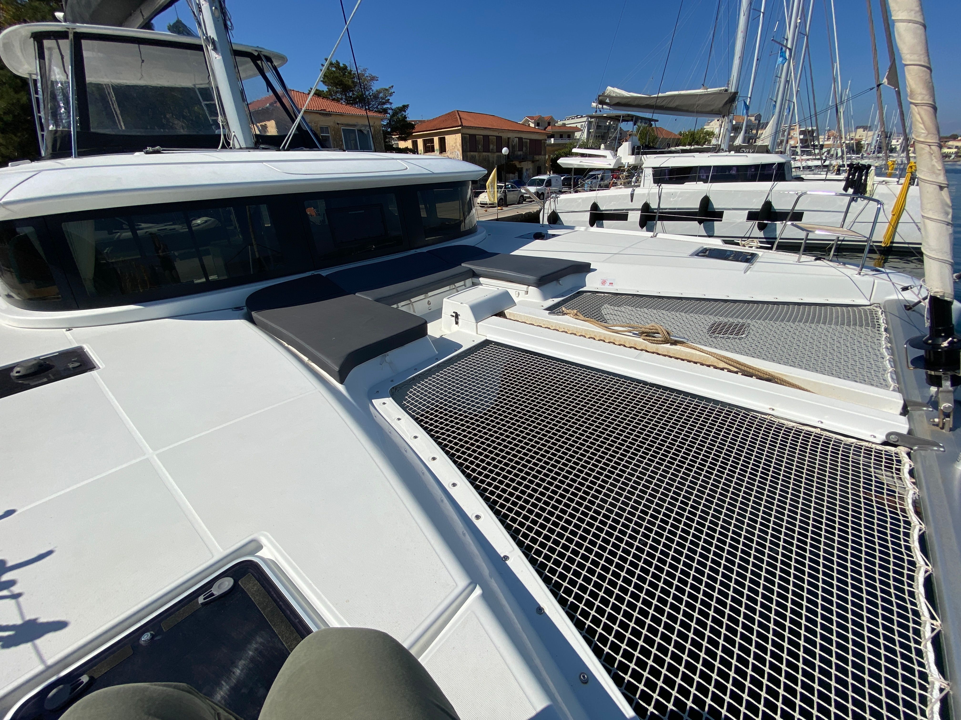 Lagoon 46 | Sundowner