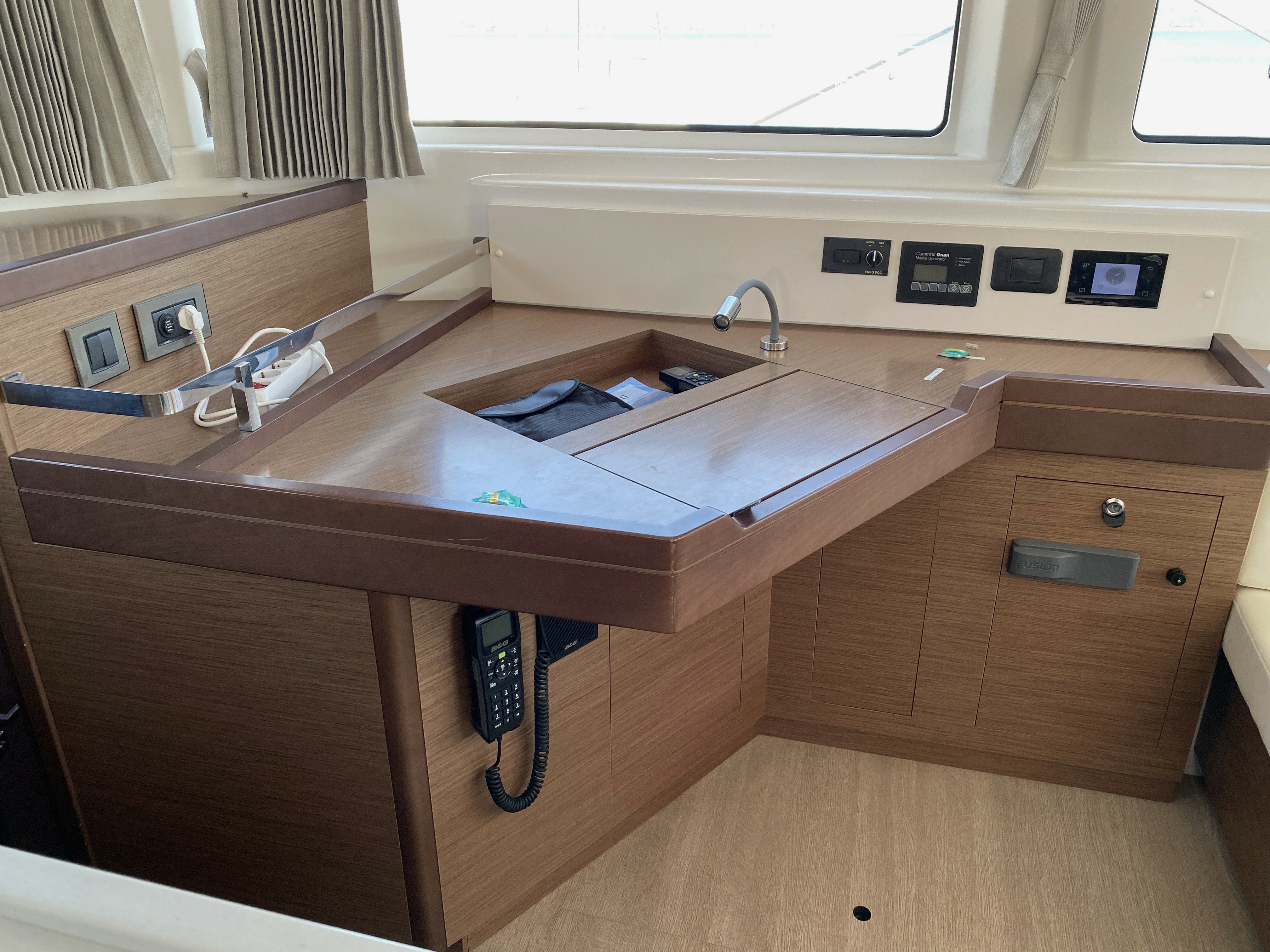 Lagoon 46 | Sundowner