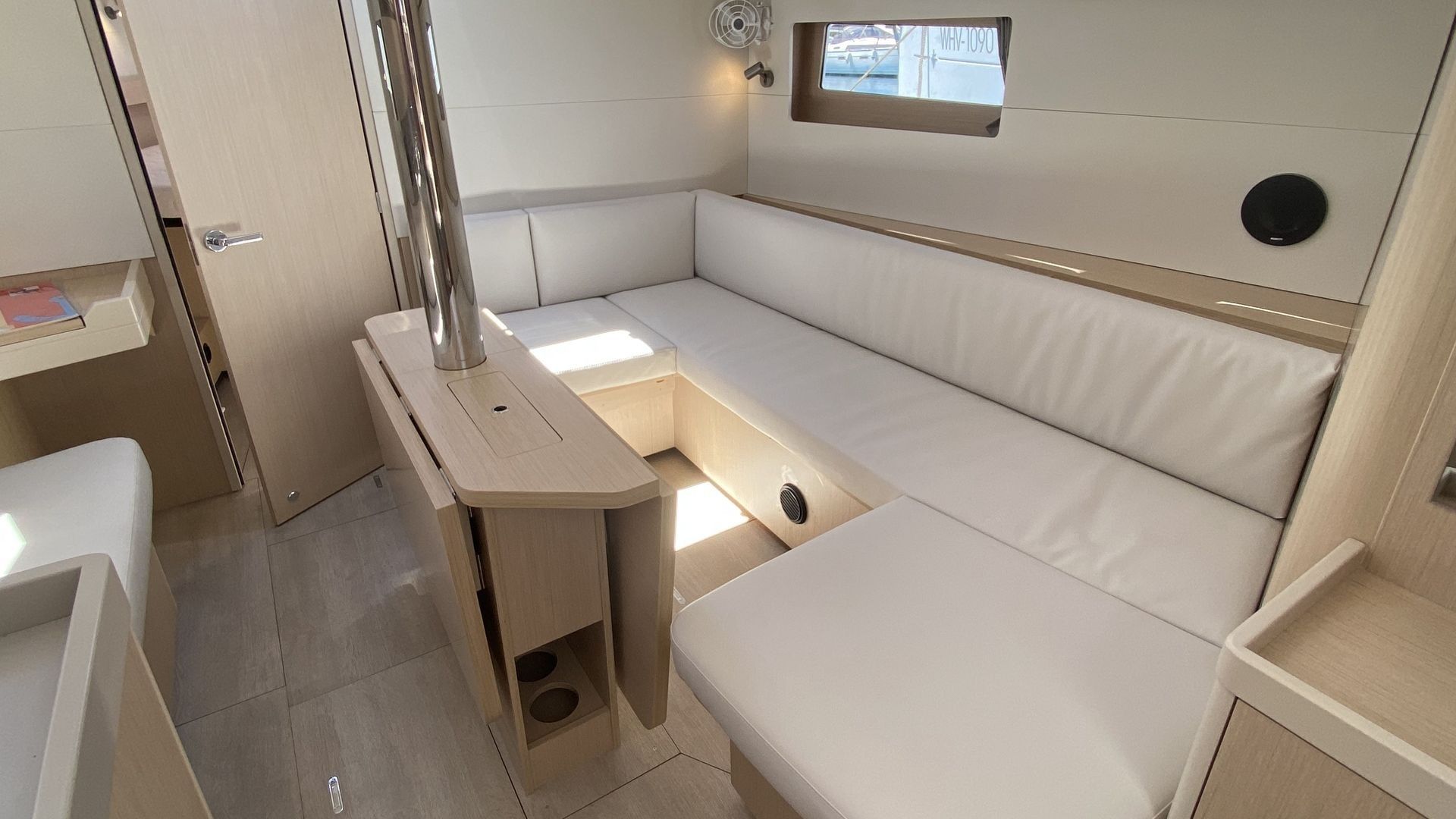 Beneteau Oceanis 41.1 | Pauline