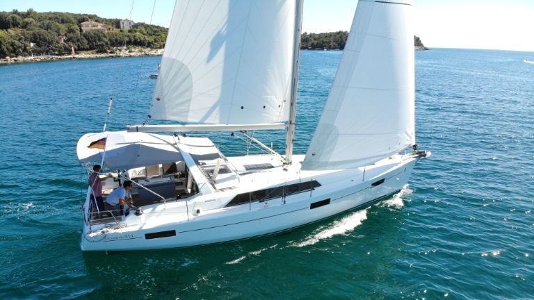 Beneteau Oceanis 41.1 | All Winds