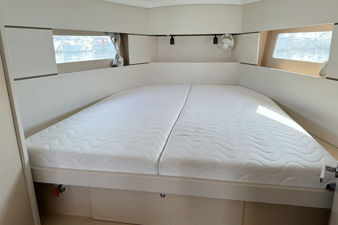 Beneteau Oceanis 38.1 | Tena