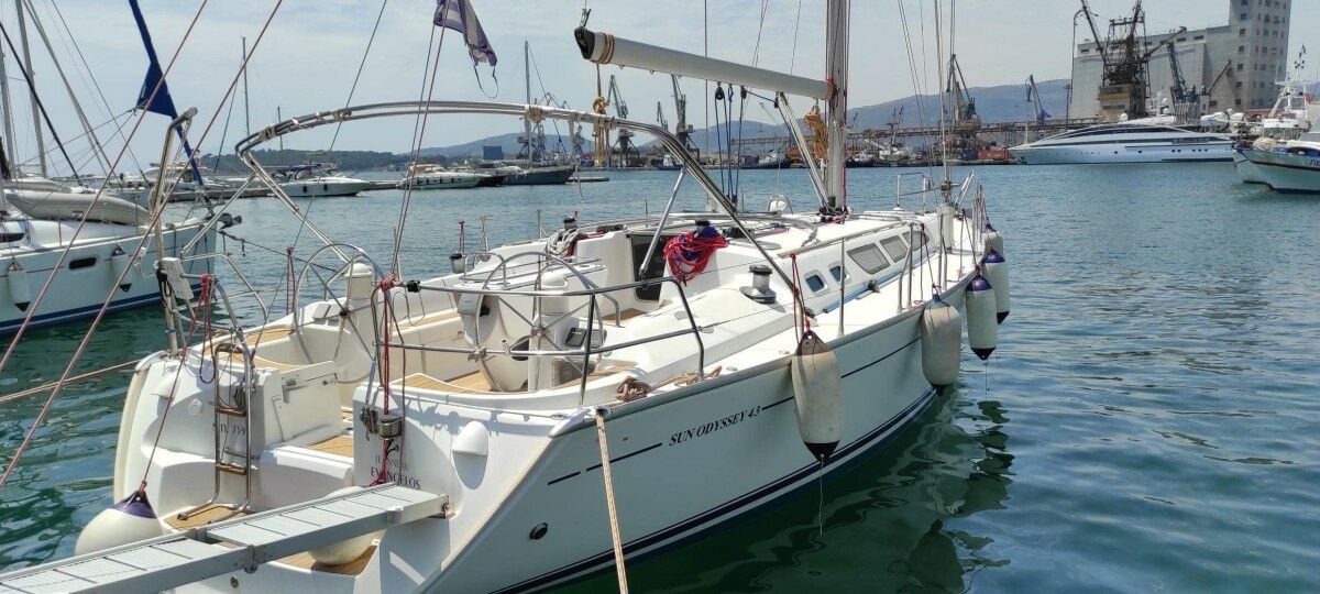 Jeanneau Sun Odyssey 43 | Evangelos
