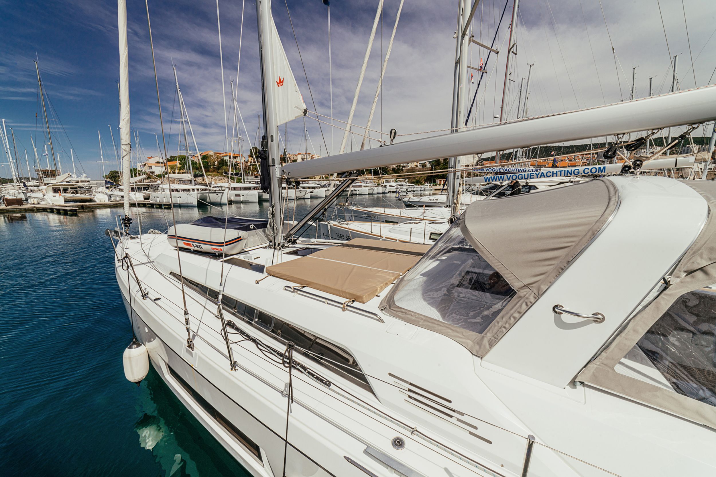 Beneteau Oceanis 46.1 | Zia