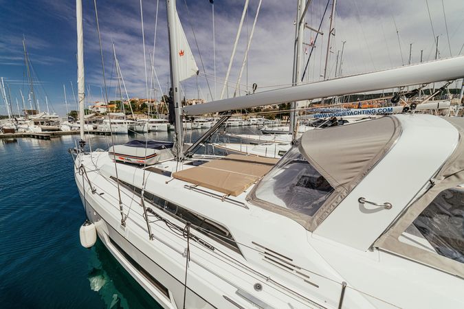 Beneteau Oceanis 46.1 | Zia