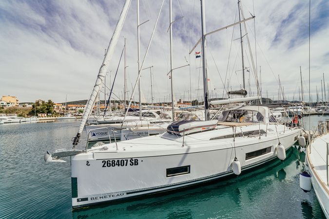 Beneteau Oceanis 46.1 | Zia