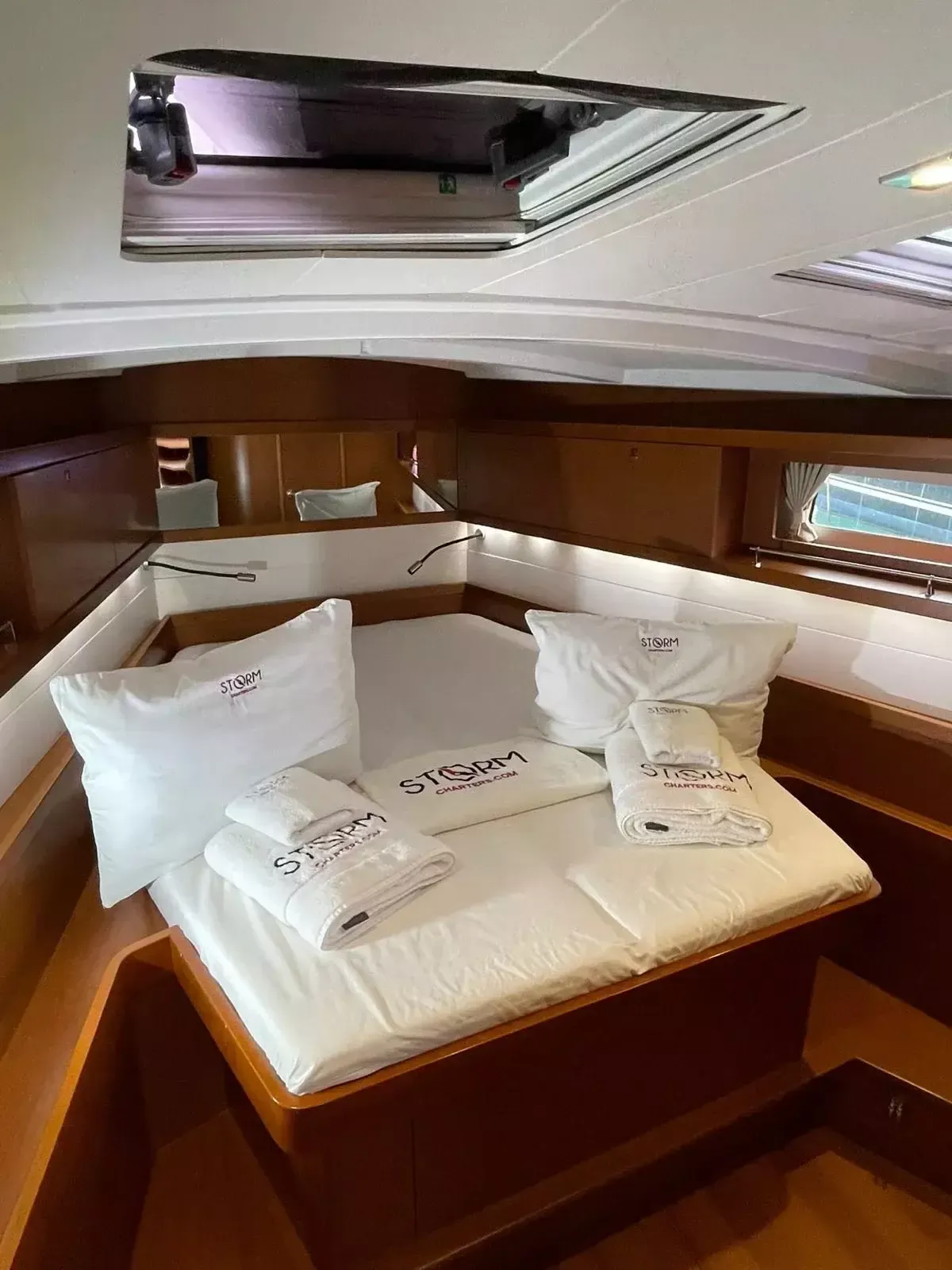 Beneteau Oceanis 45 | Storm Dancer 1