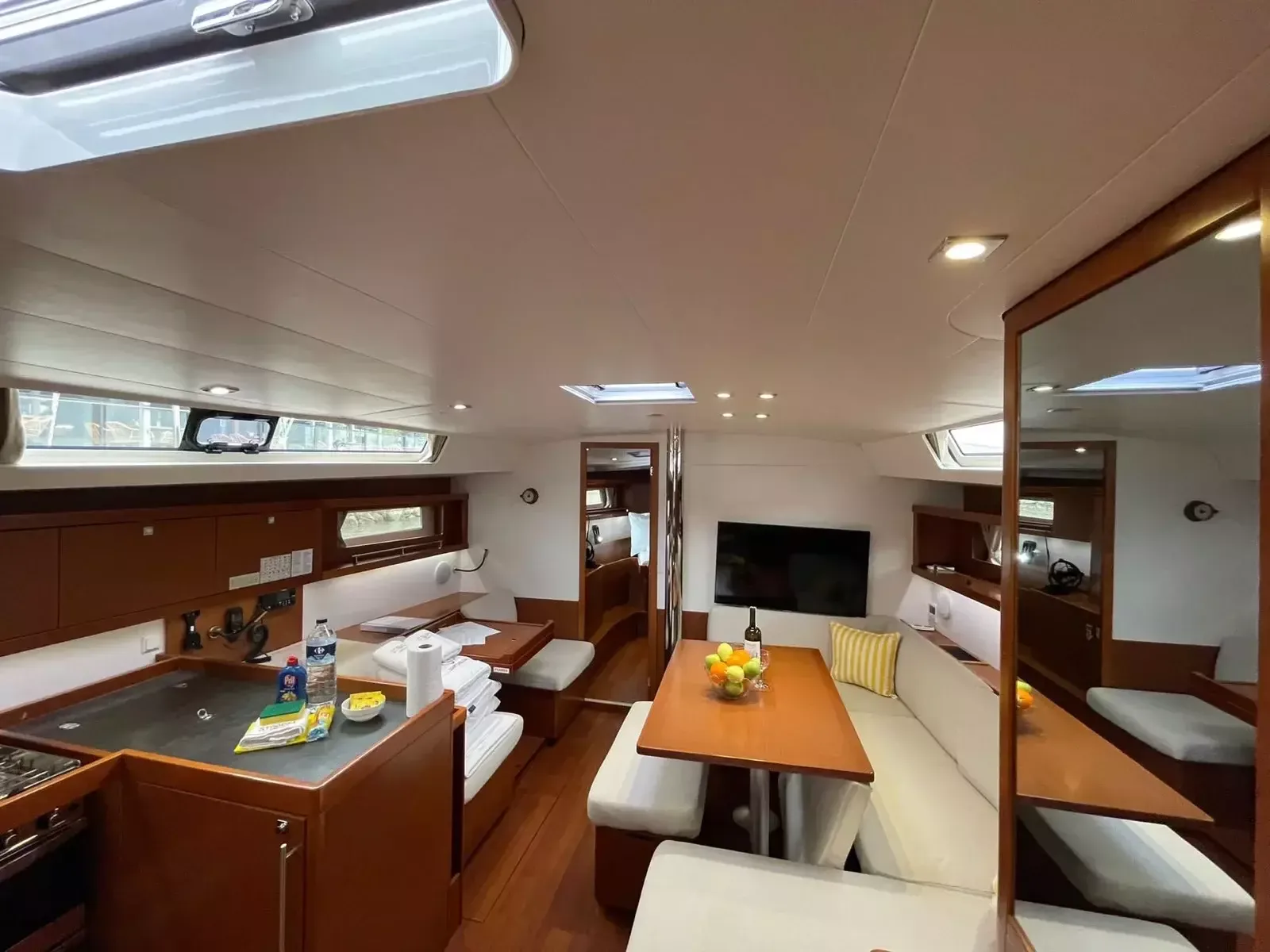 Beneteau Oceanis 45 | Storm Dancer 1
