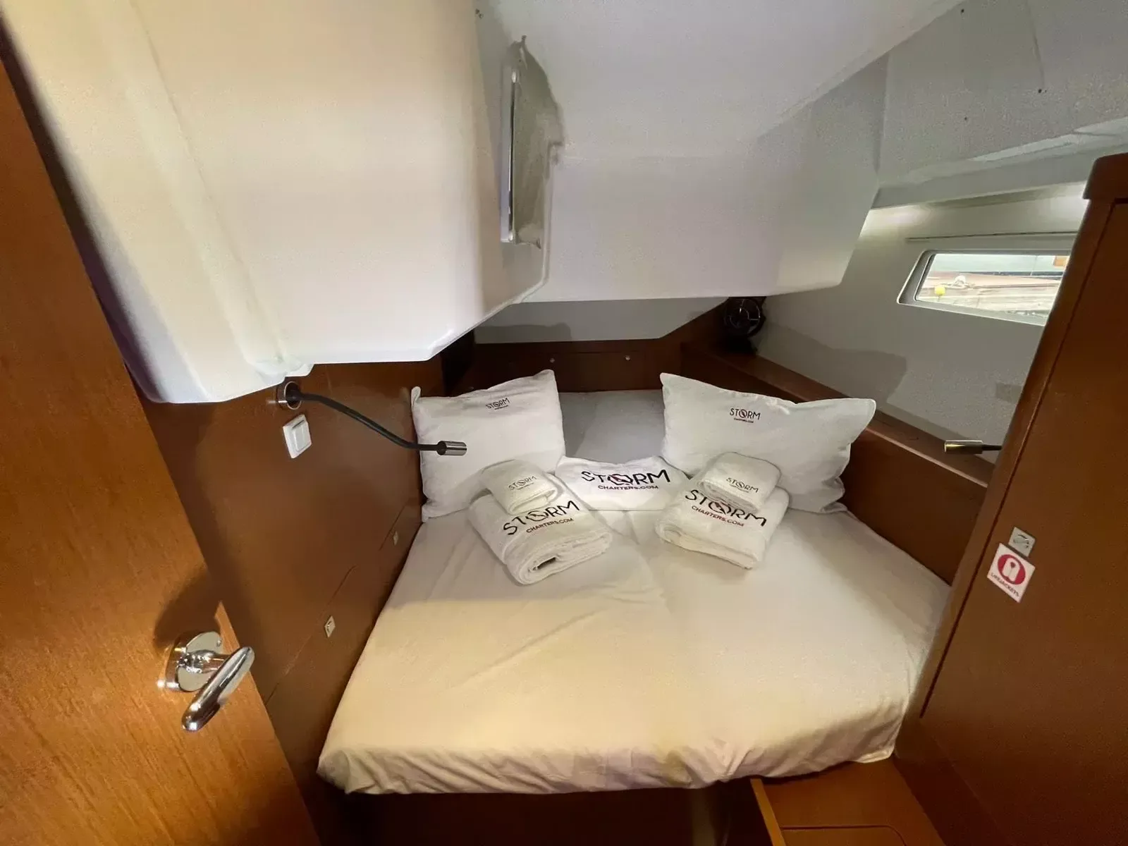 Beneteau Oceanis 45 | Storm Dancer 1