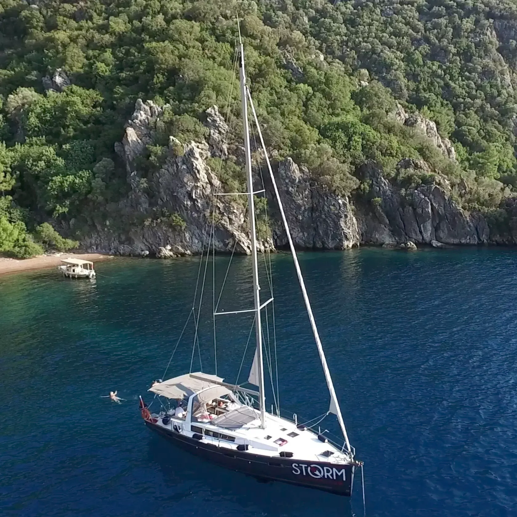 Beneteau Oceanis 45 | Storm Dancer 1