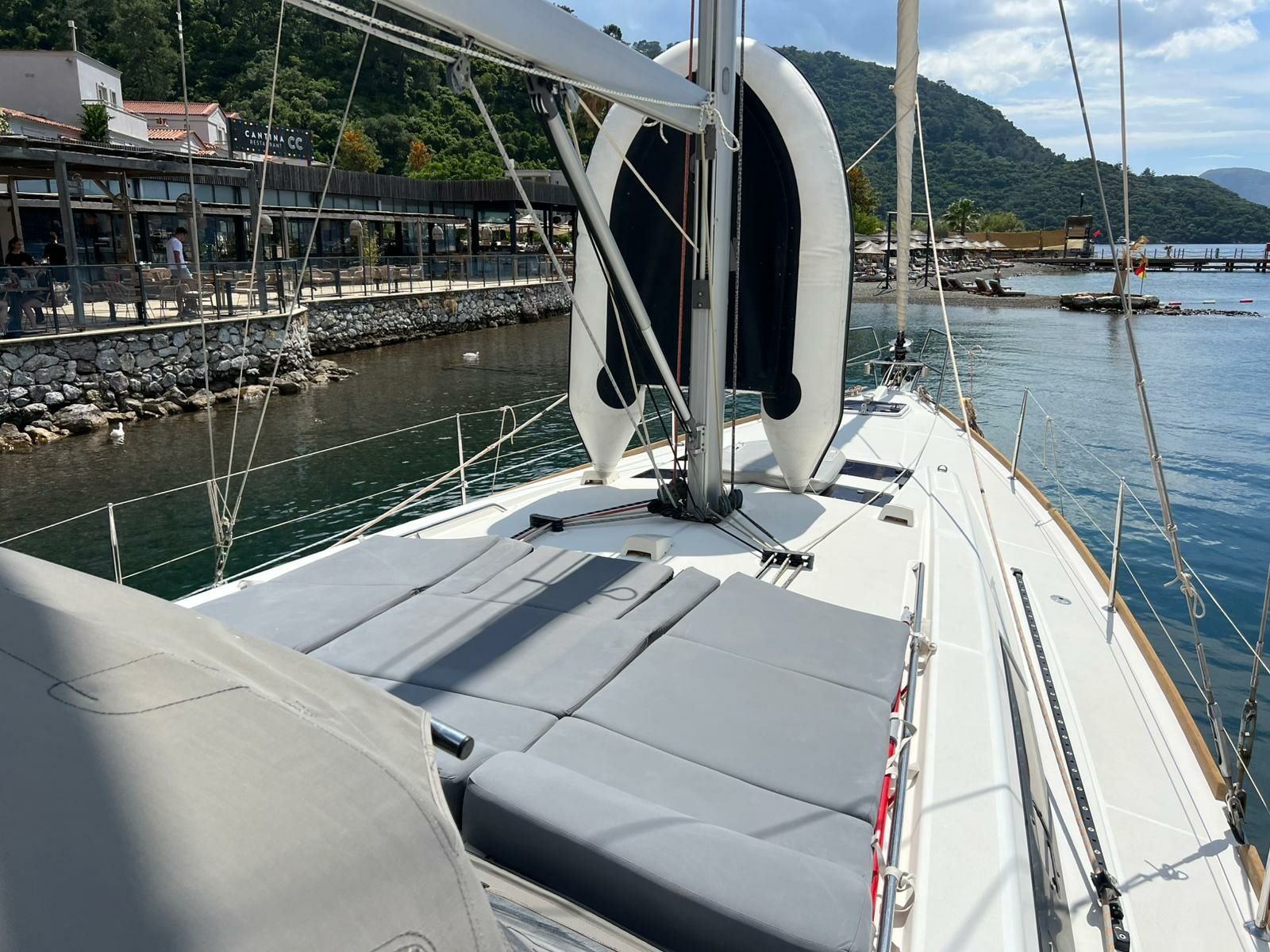 Beneteau Oceanis 45 | Storm Dancer 1