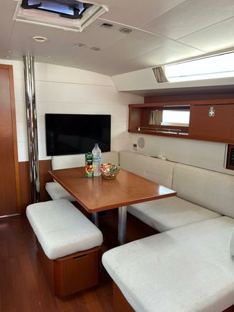 Beneteau Oceanis 45 | Storm Dancer 1