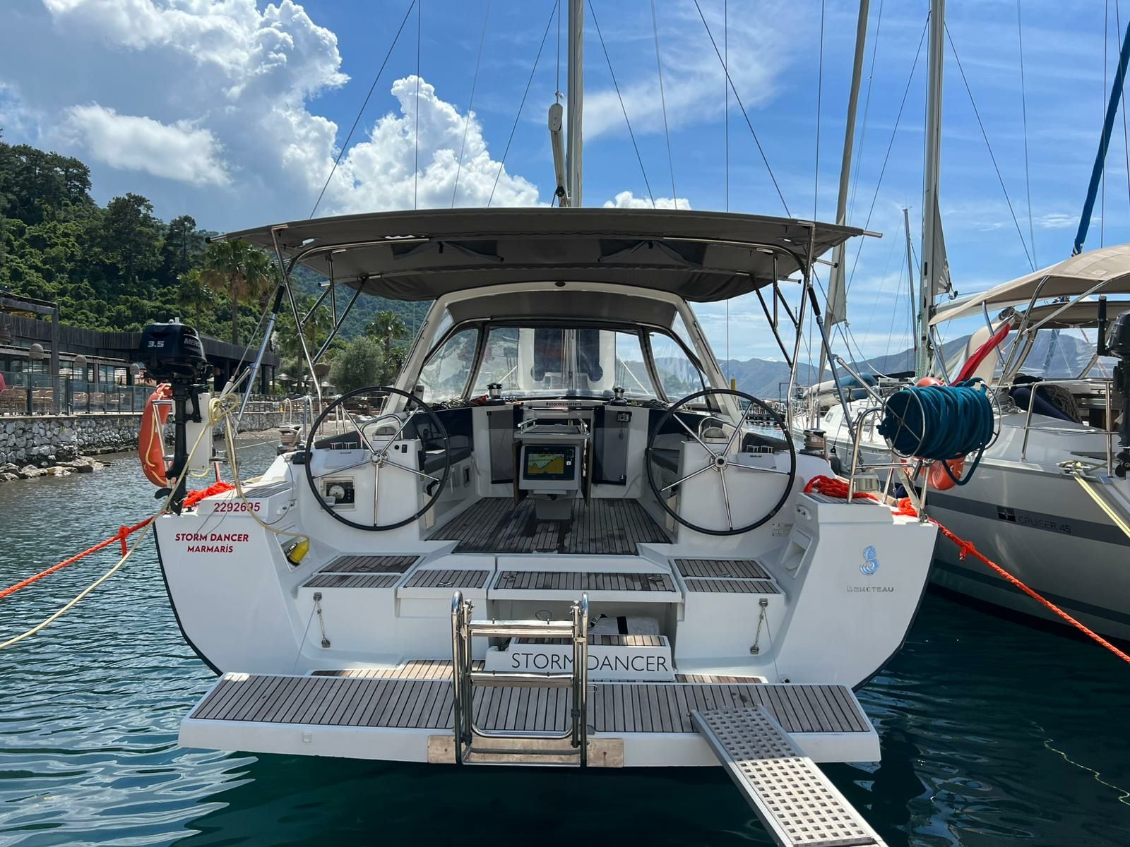 Beneteau Oceanis 45 | Storm Dancer 1