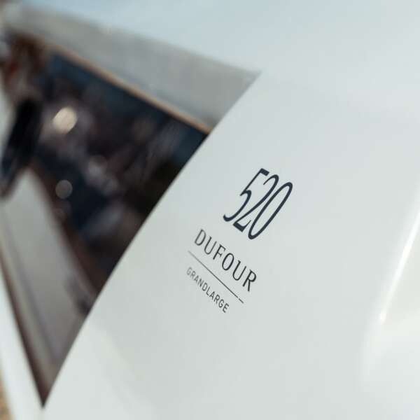 Dufour 520 GL | Zoe