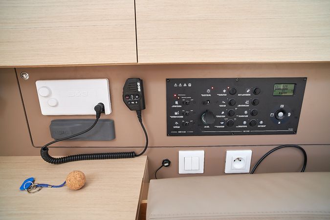 Beneteau Oceanis 38 | La Rose